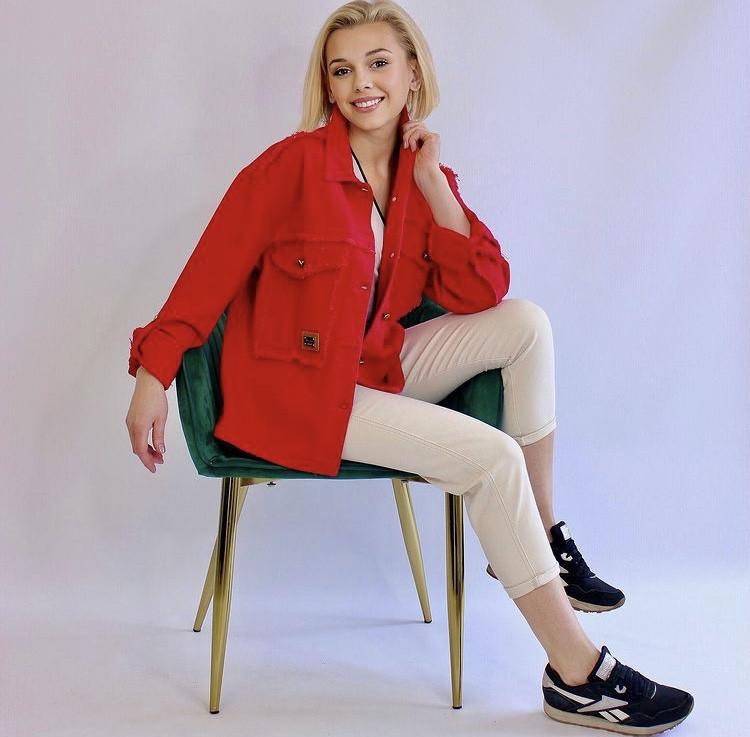 

Джинсовая куртка в стиле Ylanni Сафари M Красная