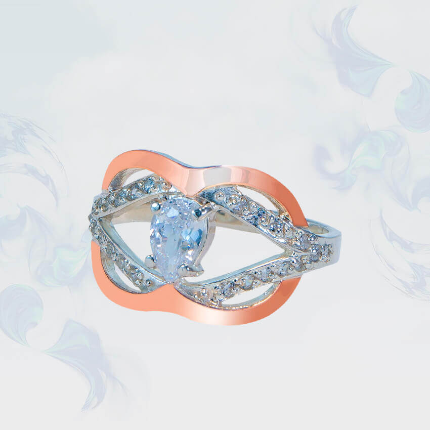 

Кольцо из серебра с золотыми вставками SilverUA модель 150 (размер 19,5)