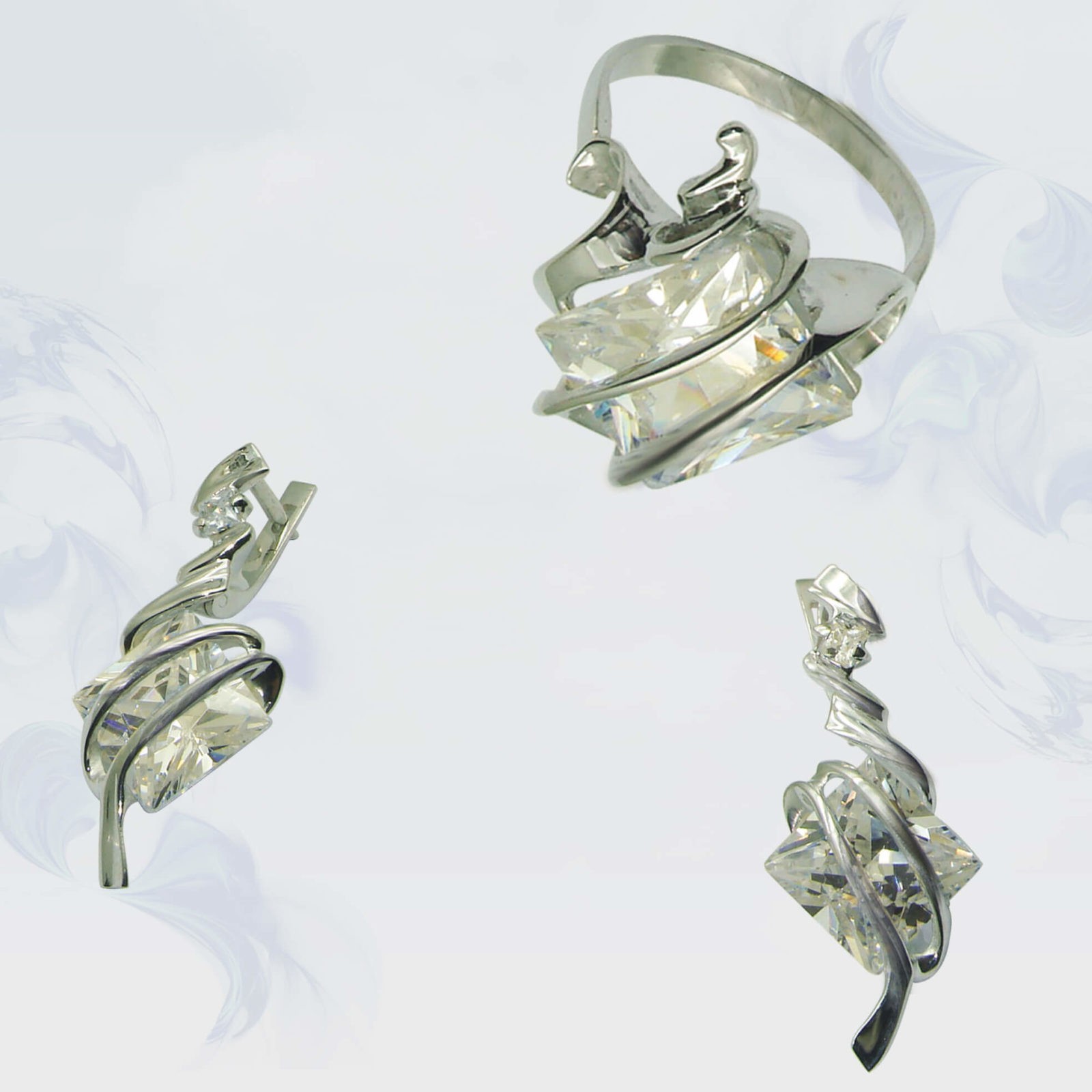 

Гарнитур из серебра SilverUA модель 024