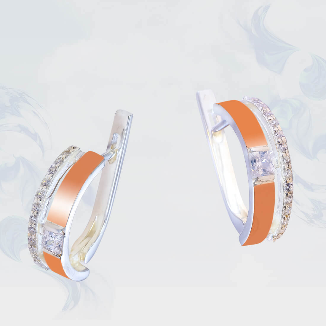 

Серьги из серебра с золотыми вставками SilverUA модель 202/1