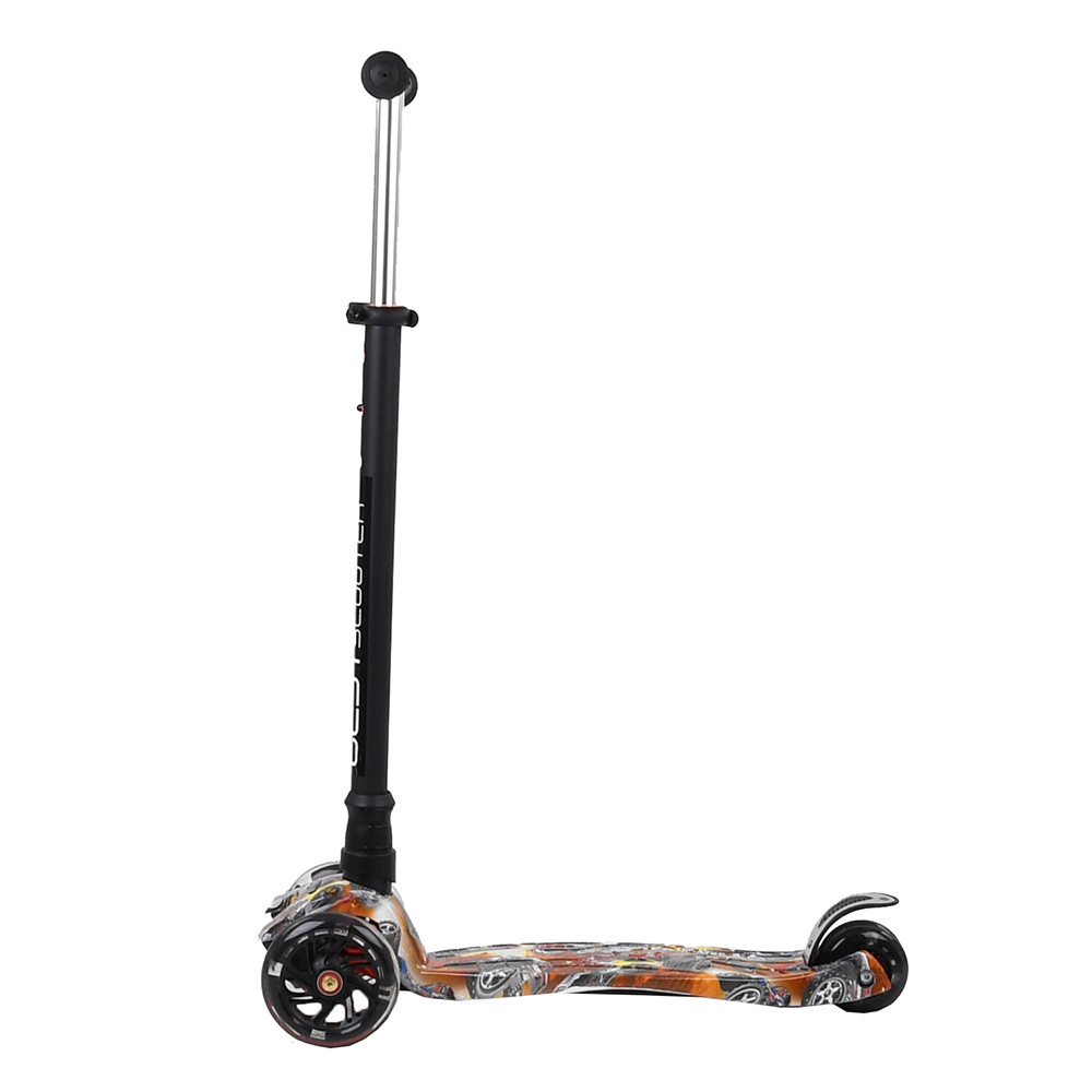 

Самокат MAXI Best Scooter 779-1537 подсветка черный с коричневым