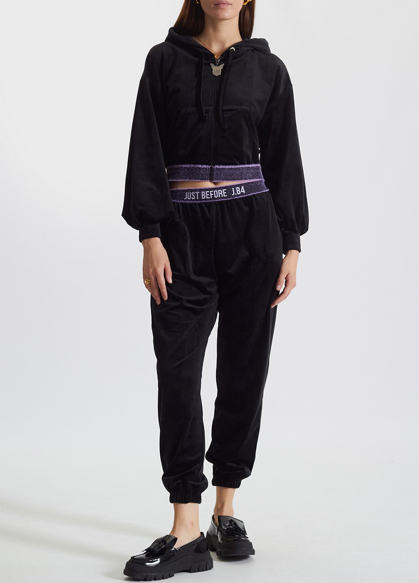 

Спортивный костюм J.B4 (Just Before)  Черный (2WC15002-1, Спортивный костюм J.B4 (Just Before) M Черный (2WC15002-1-M)