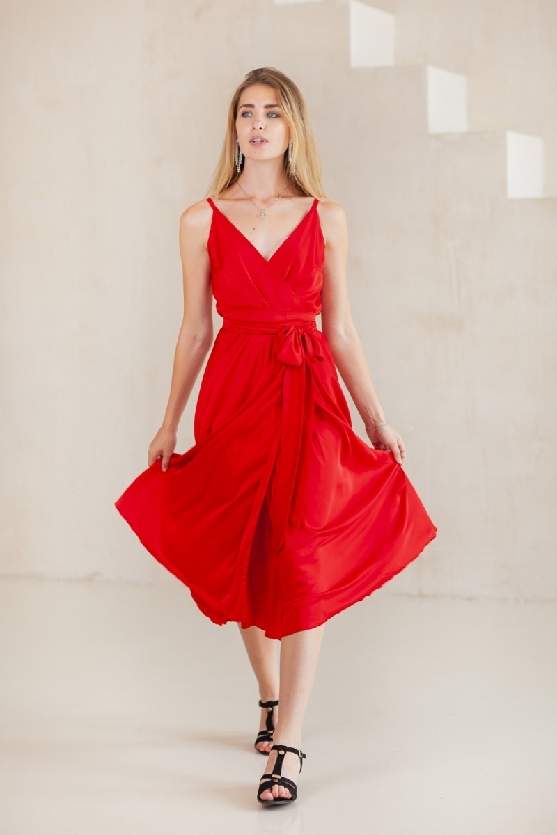 

Красное платье миди FashionYouWant / красный 43425450, Красное платье миди FashionYouWant XS/S красный 43425450