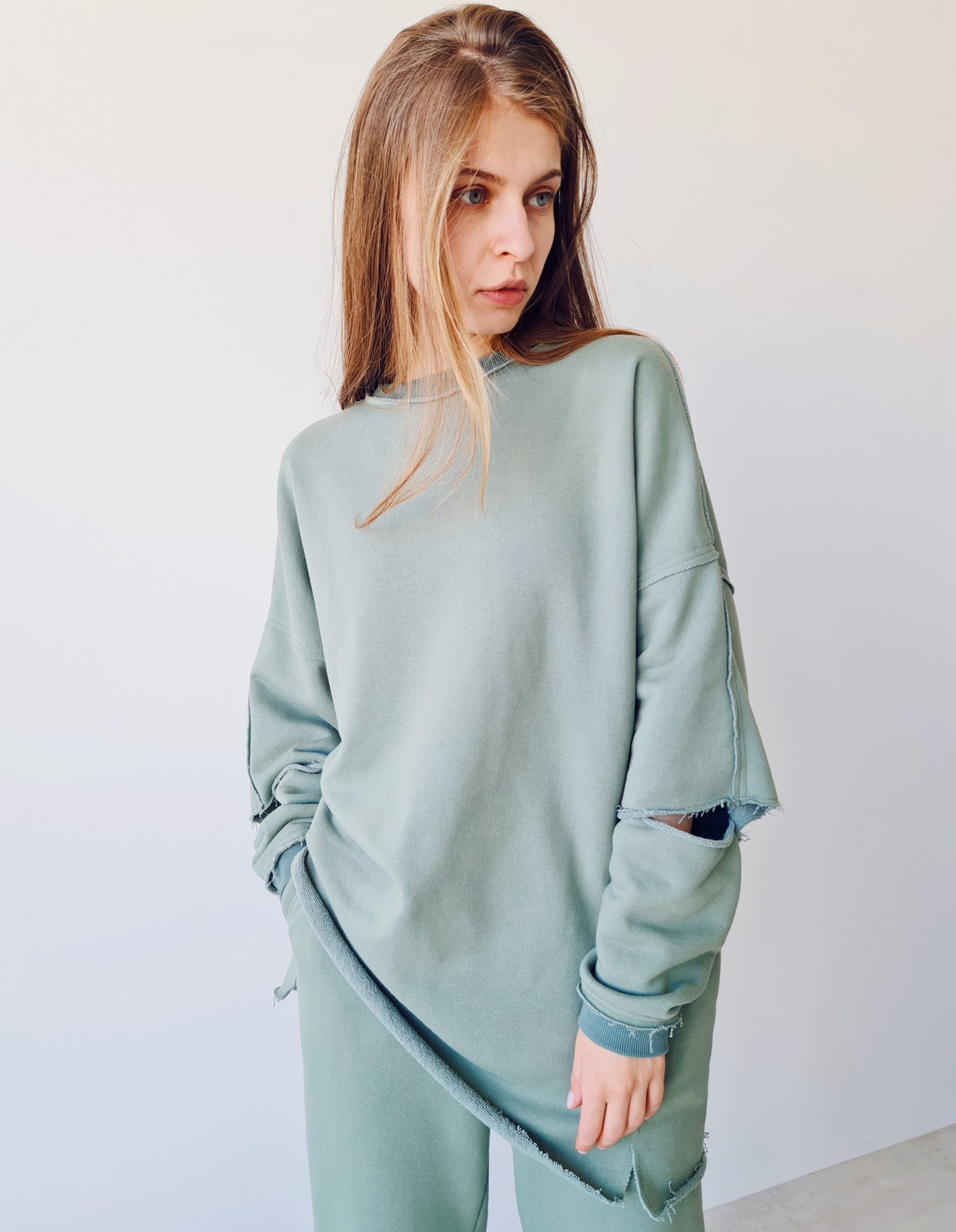 

Свитшот Stlkatin 000000743 XS/S зеленый oversize