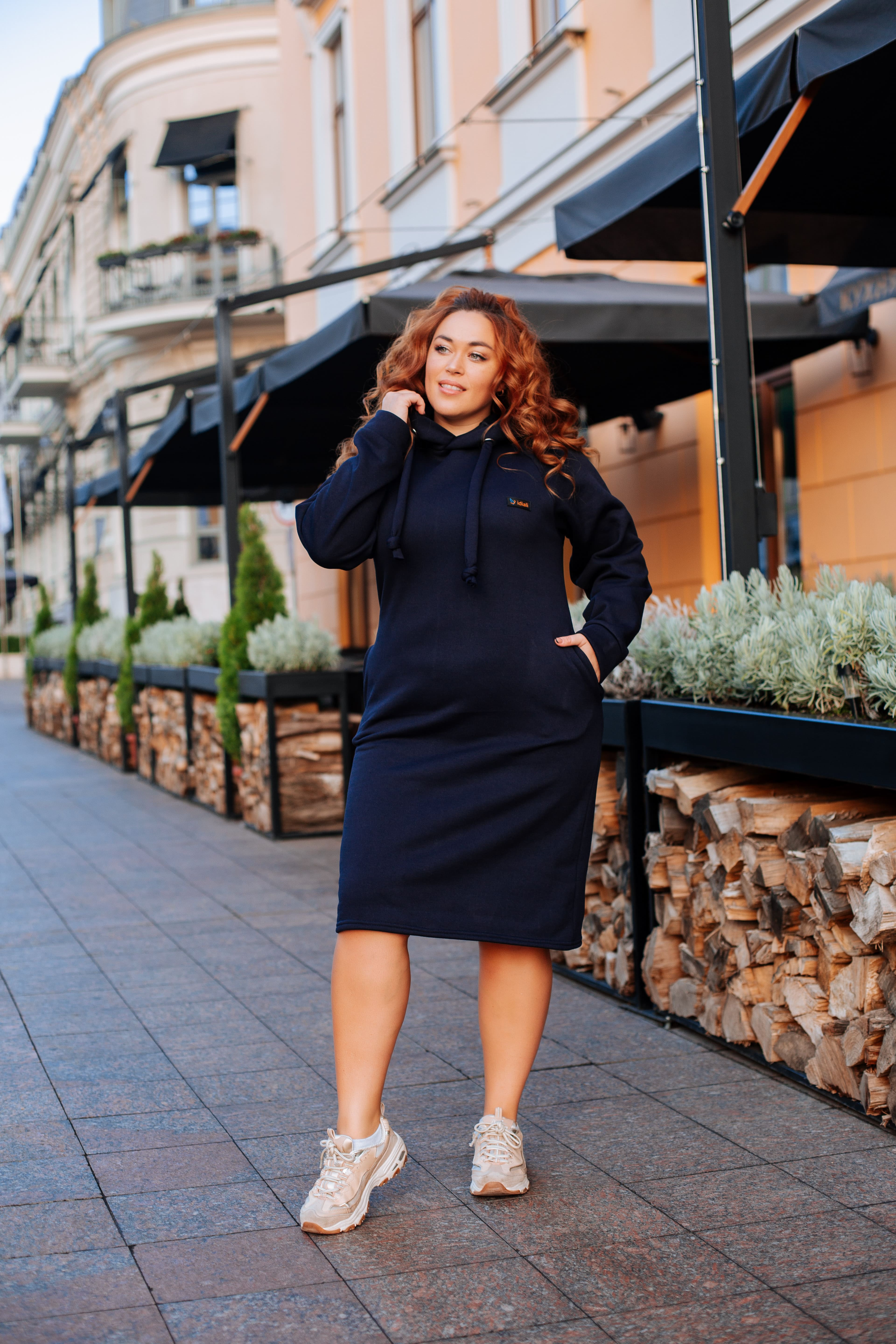 

Платье Худи с начесом БАТАЛ idiali Темно-синий 50