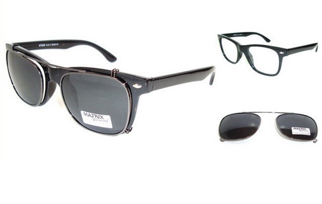 

Cолнцезащитные очки Matrix polarized 8228 Черный глянец