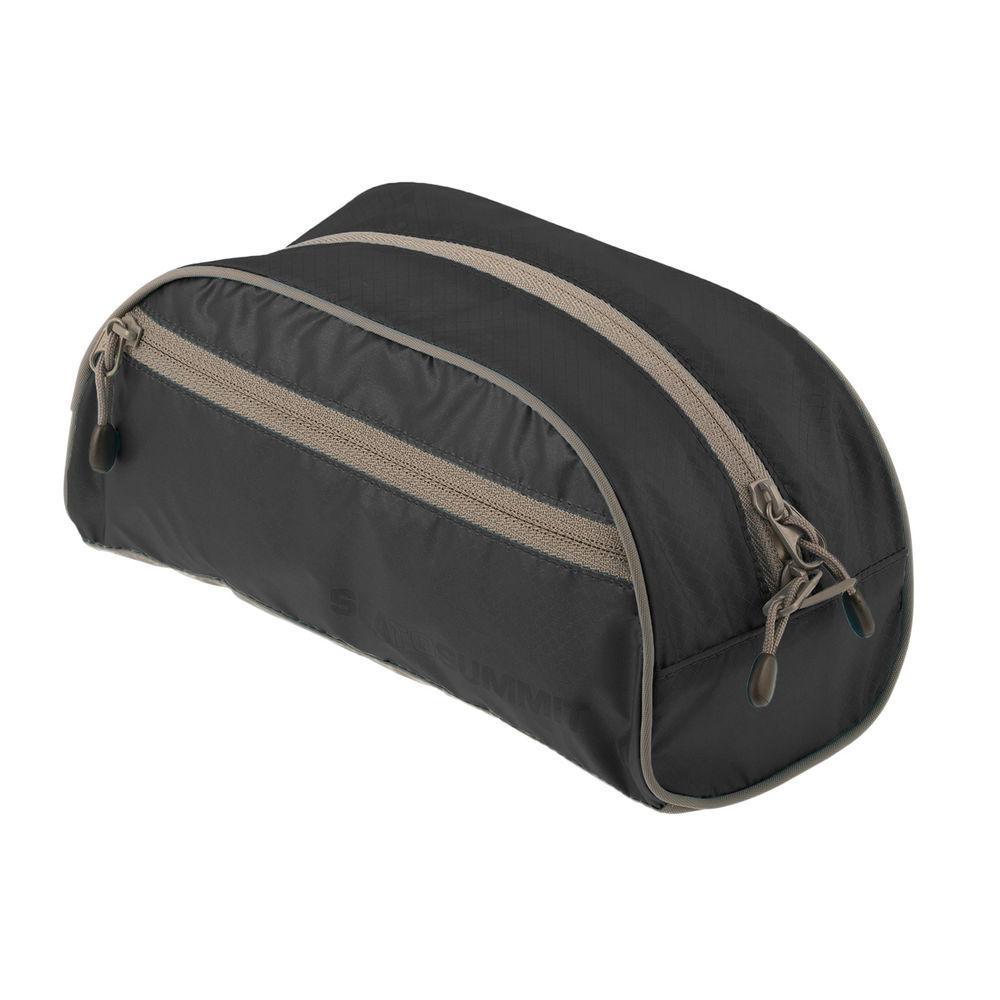 

Дорожная косметичка Sea to Summit Travelling Light Toiletry Bag Small Black