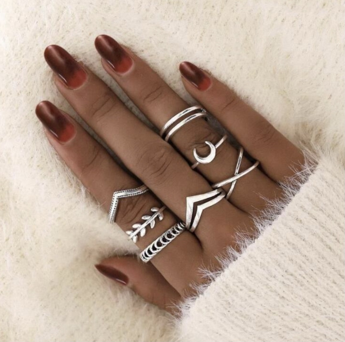 

Набор колец в цвете серебро бижутерия