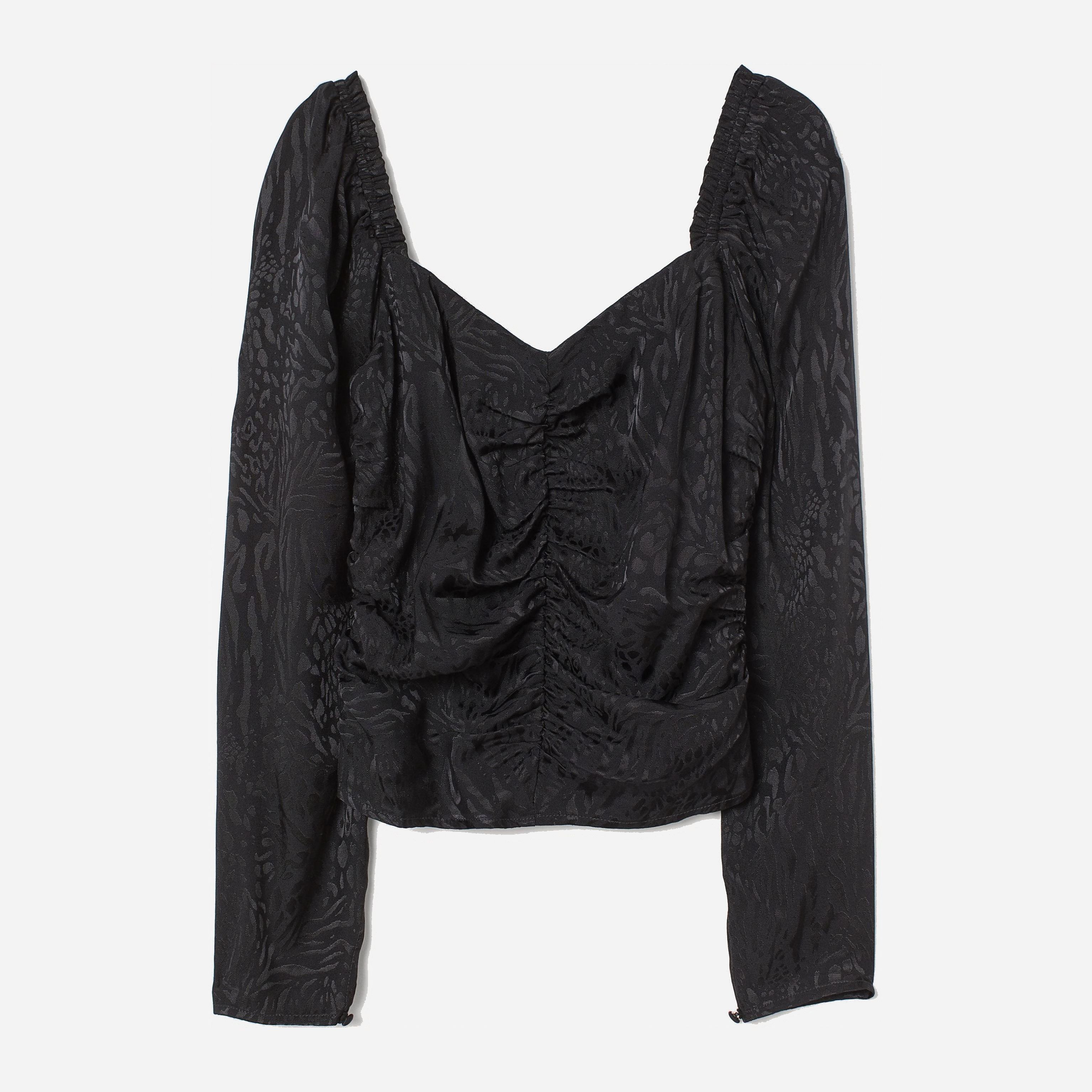 

Блузка H&M 8303650 44 Черная с леопардовым