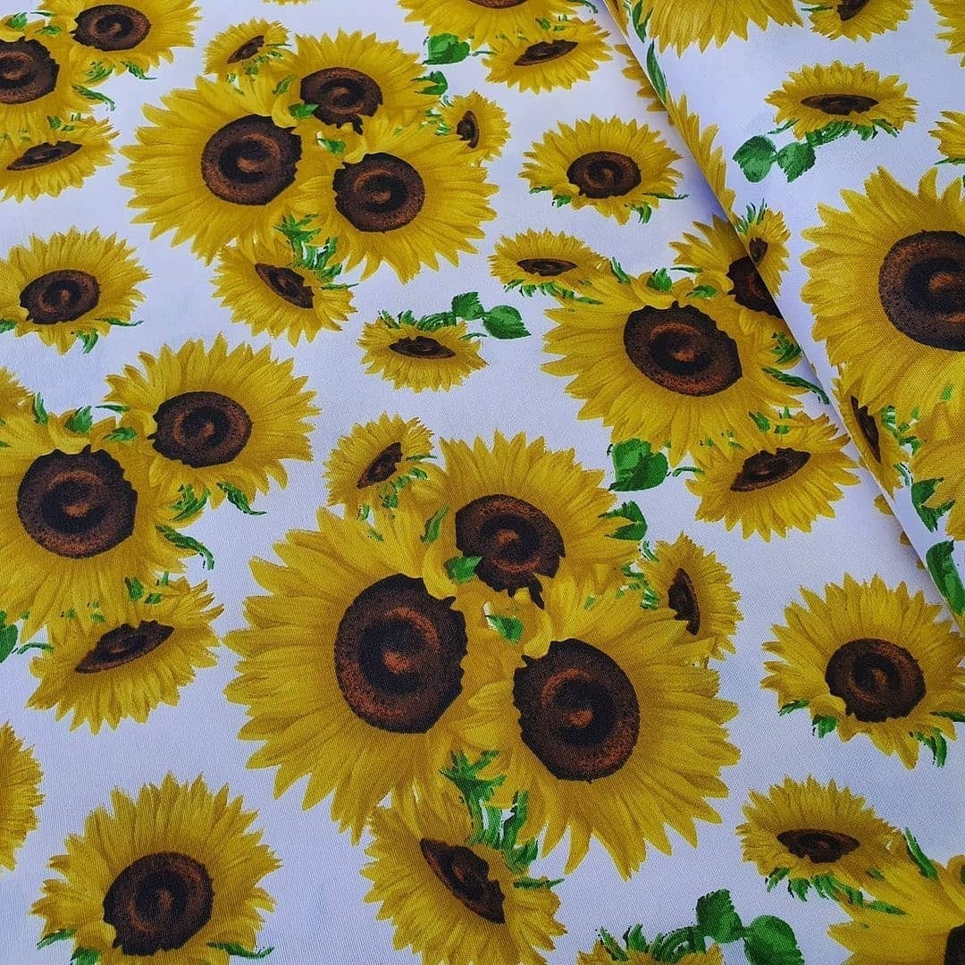 

Скатерть на круглый стол с тефлоновой пропиткой "Подсолнухи" 180*180