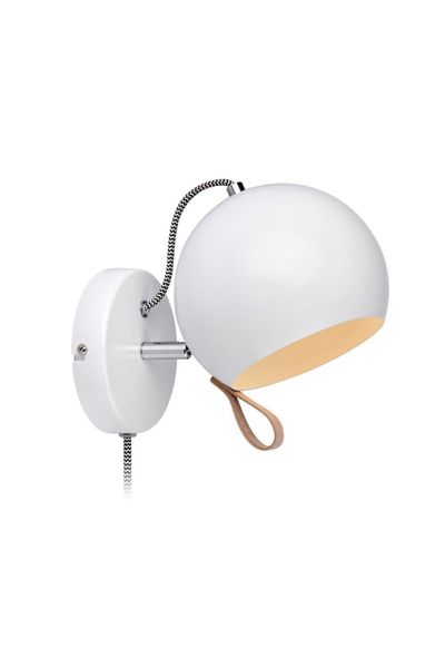 

Настенный светильник бра Markslojd Ball 106616