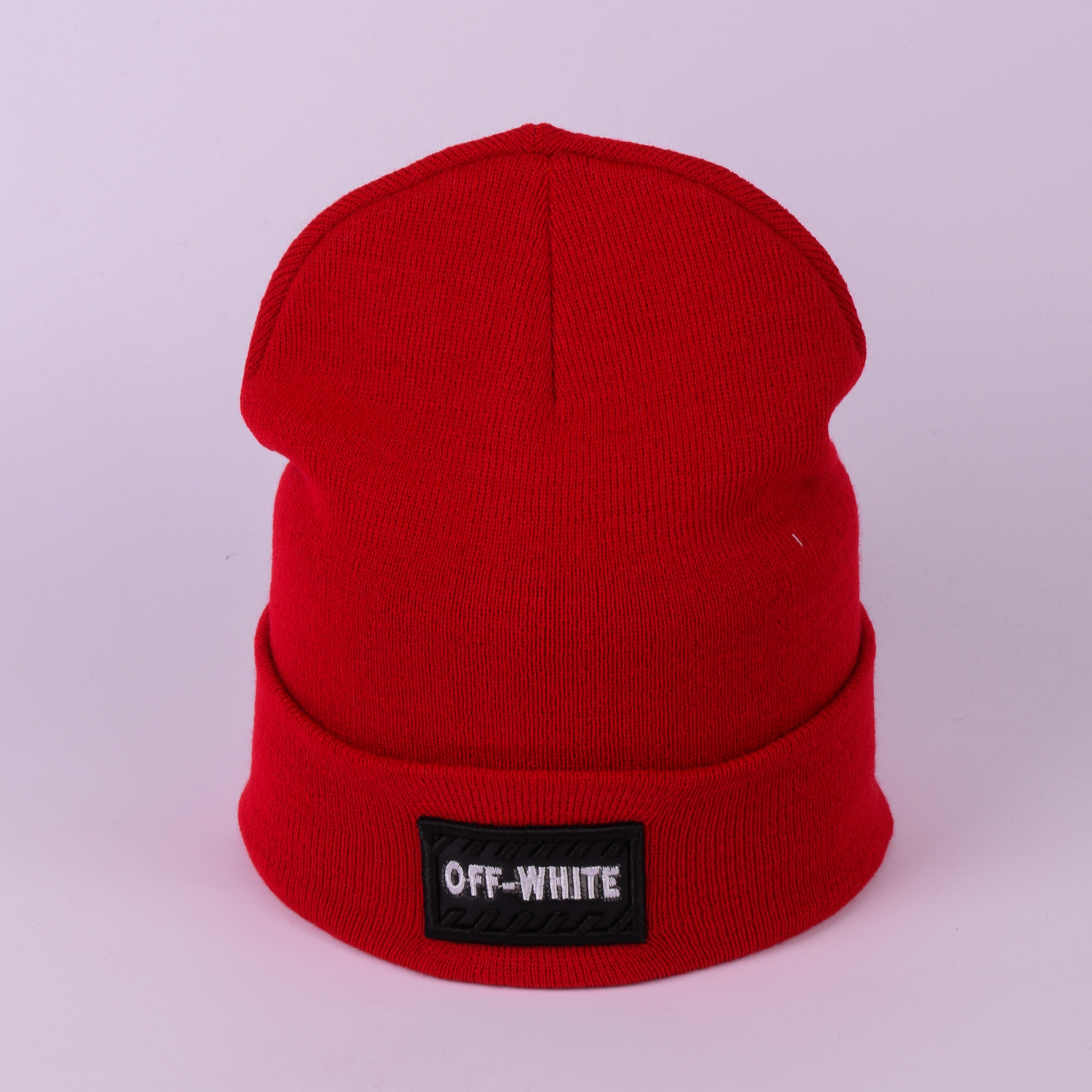 

Шапка унисекс с отворотом Off-White 06-9. Цвет: Красный