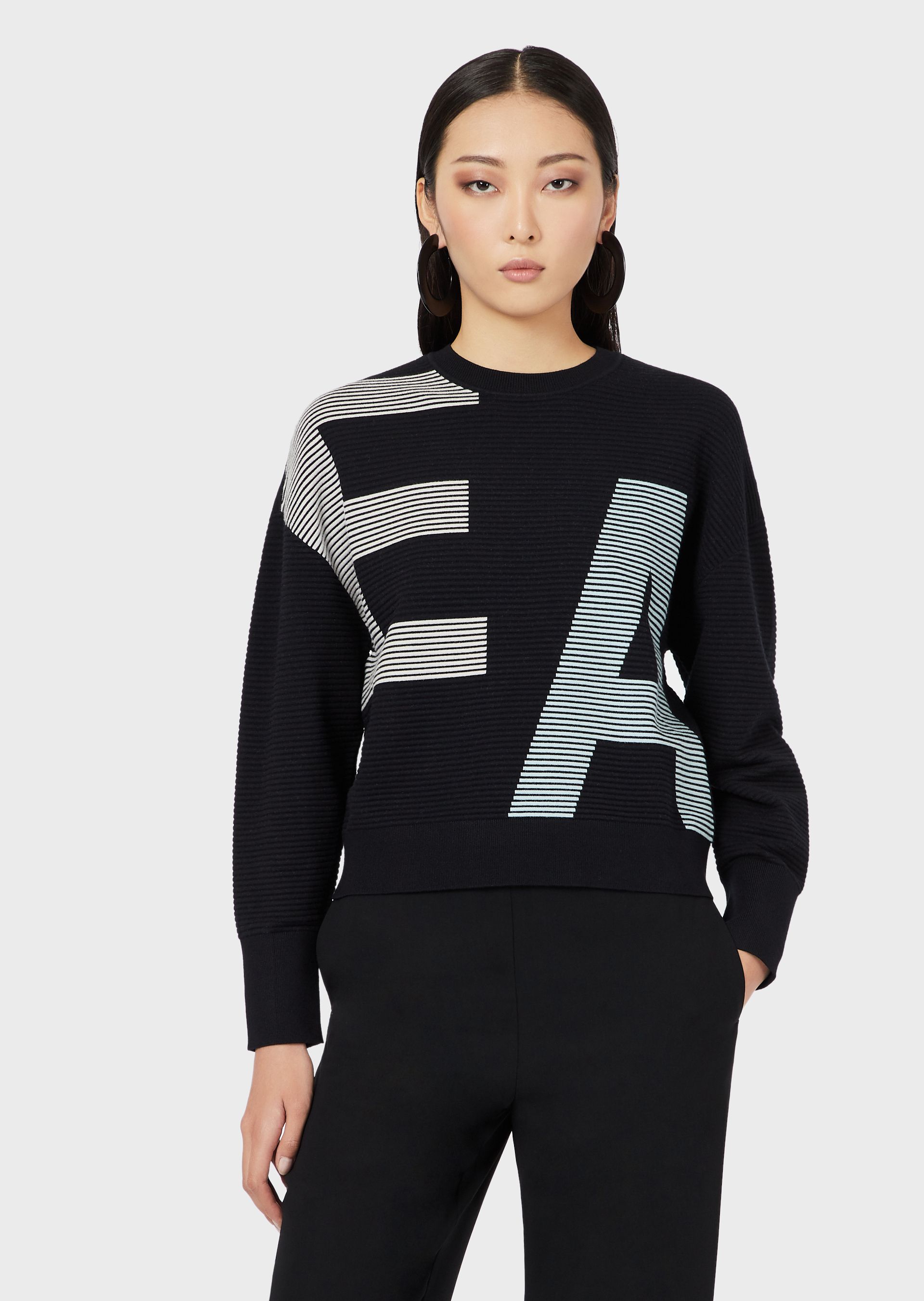 

Свитер Emporio Armani  Черный 6H2MTG.2M34Z, Свитер Emporio Armani M Черный 6H2MTG.2M34Z