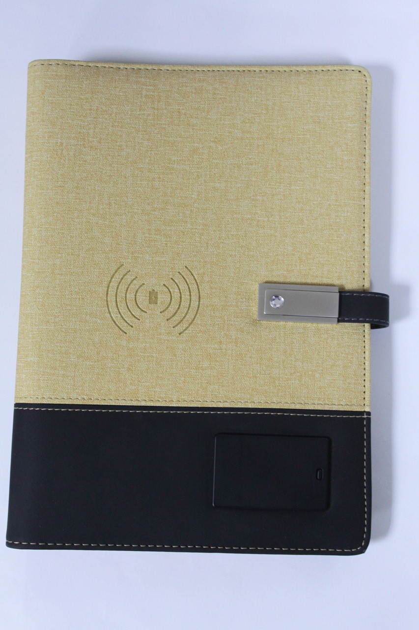 

Блокнот ежедневник с power bank Fonex 17 см х 24 см беспроводная зарядка для телефона без USB золотистый недатированный 100 листов