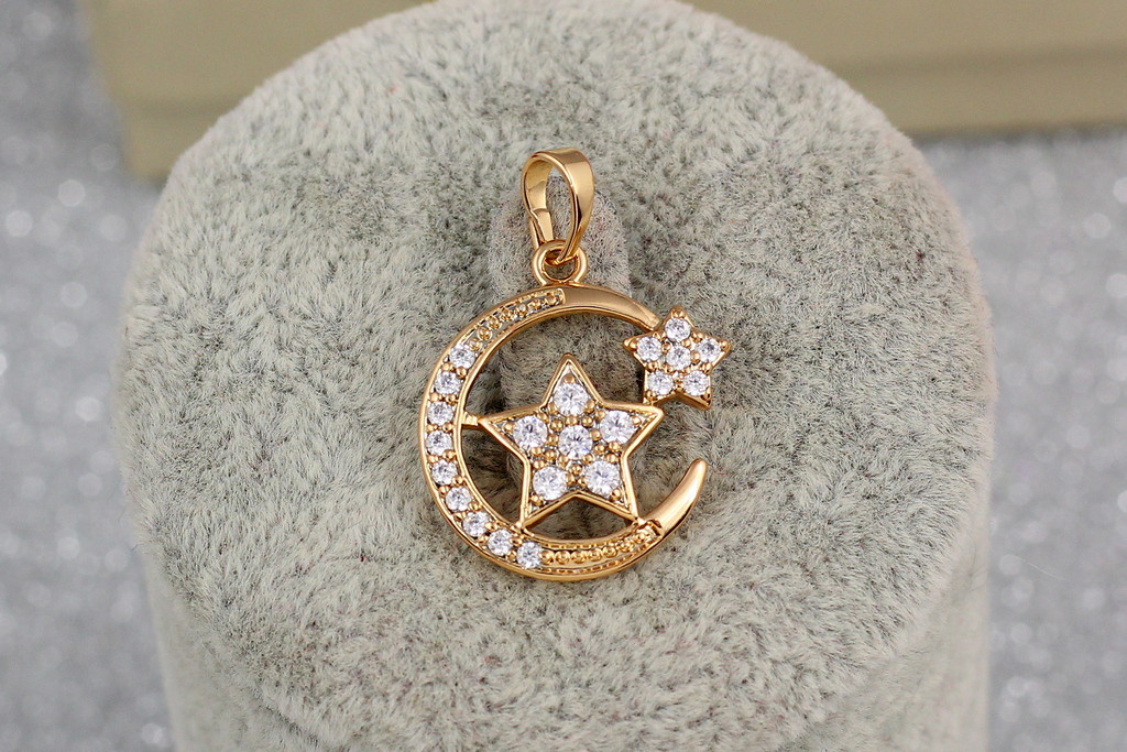 

Кулон Xuping Jewelry луна со звездами 2 см золотистый