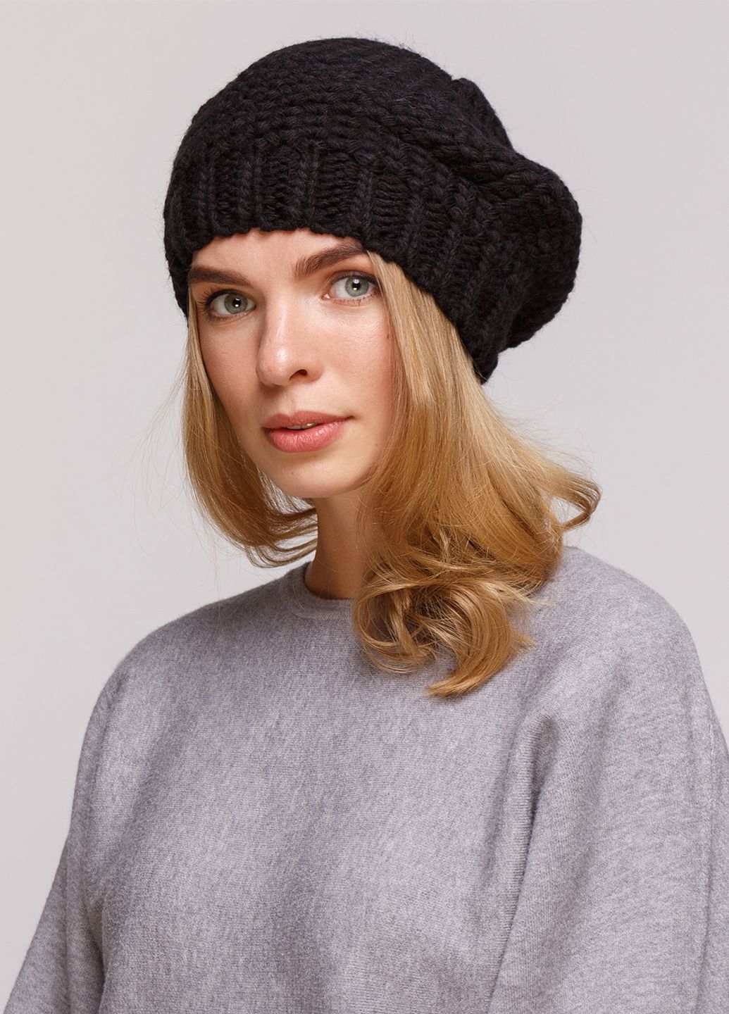 

Берет DeMari 56-60 см 550084
