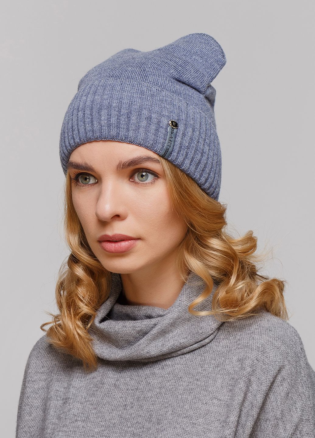 

Шапка Merlini 56-60 см 550602