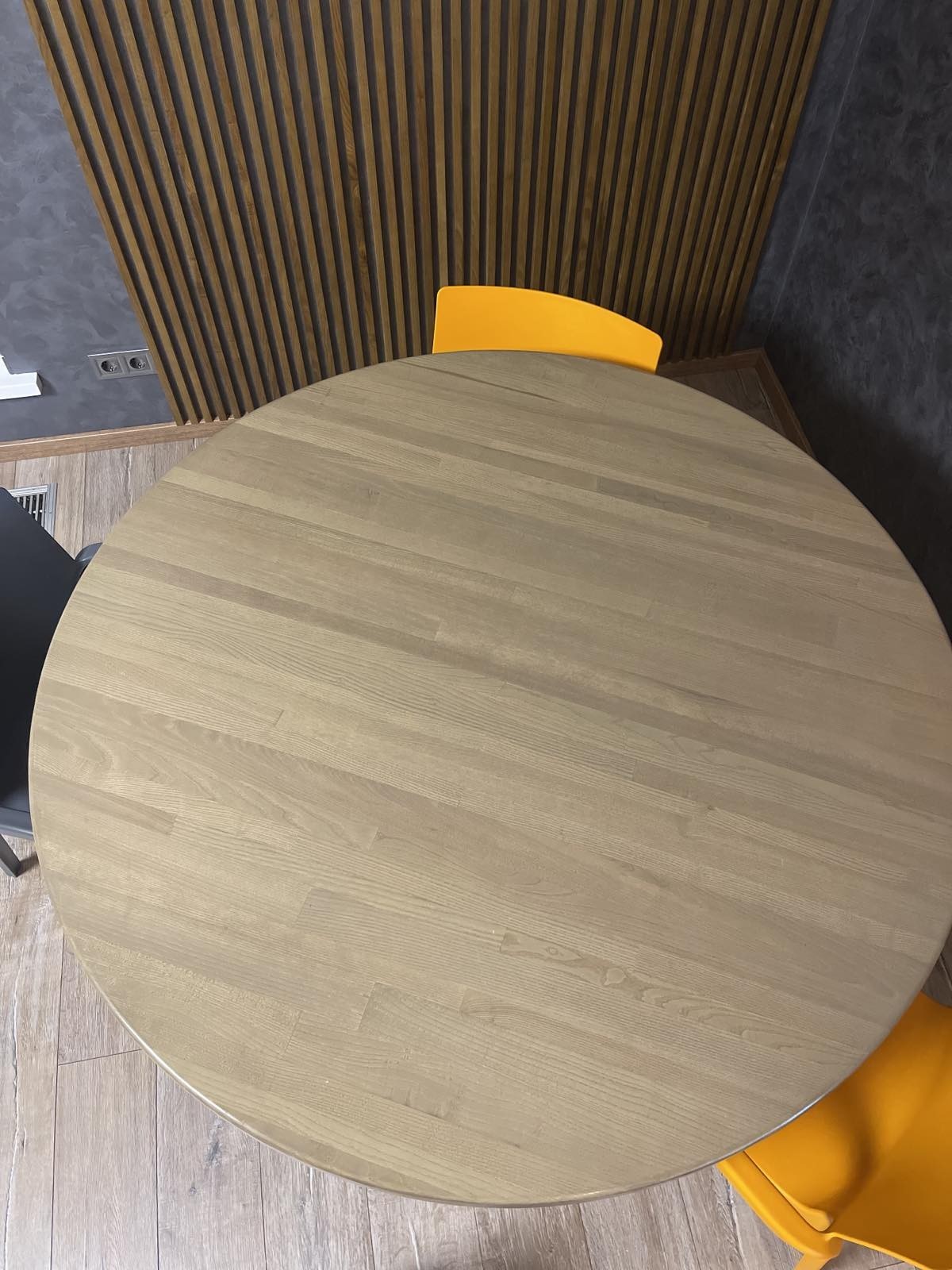 

Круглая столешница WoodGood Ронд 800 мм ясень SLT.T 3006