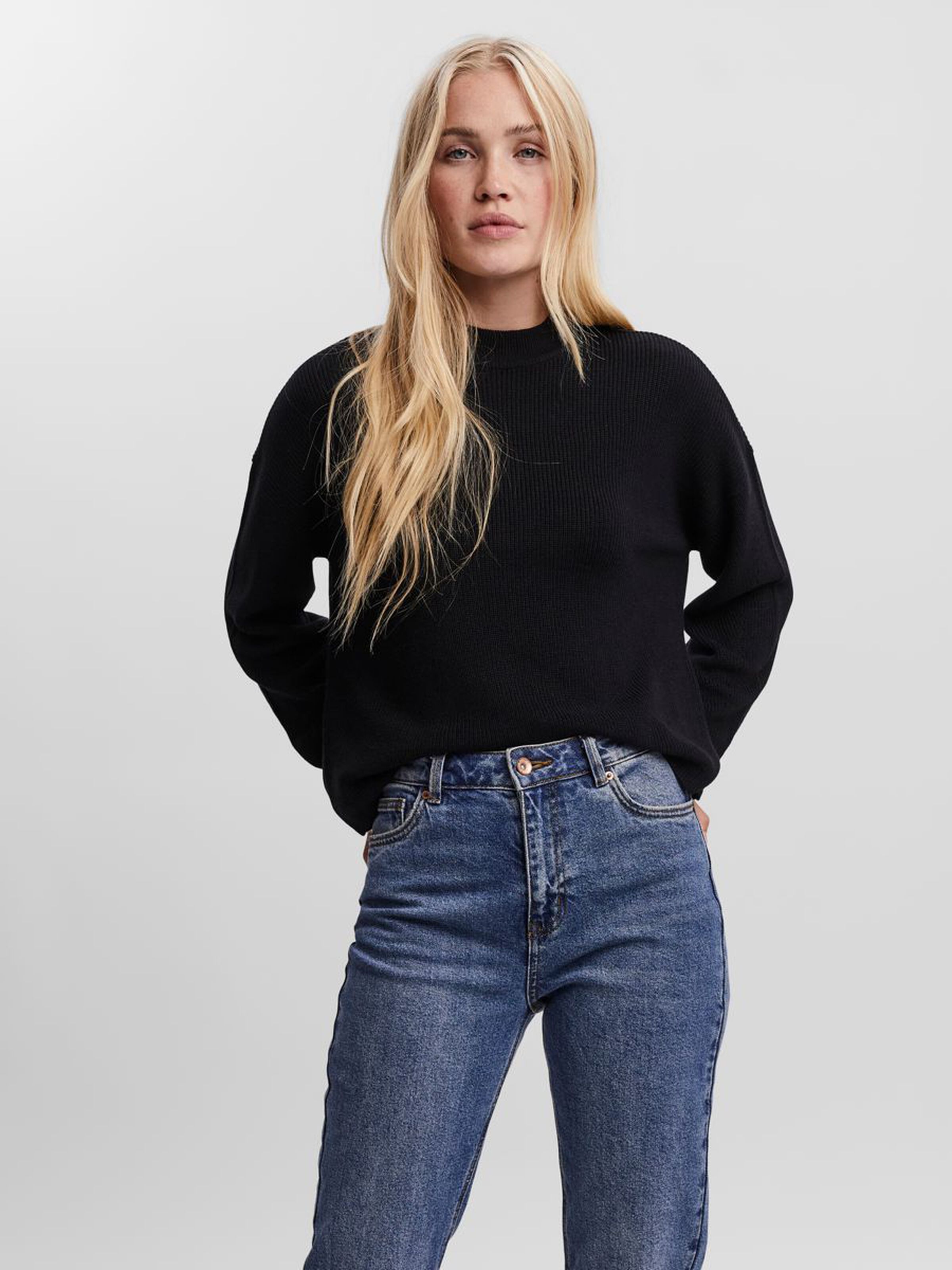 

Свитер Vero Moda 10250809 S Black
