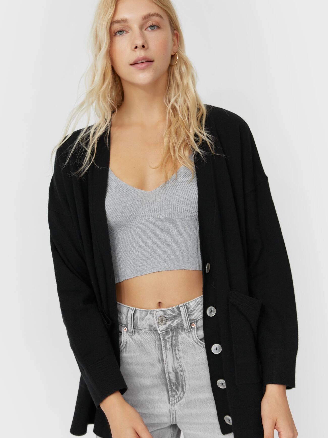 

Кардиган Stradivarius XAZ283563LBEI S Черный