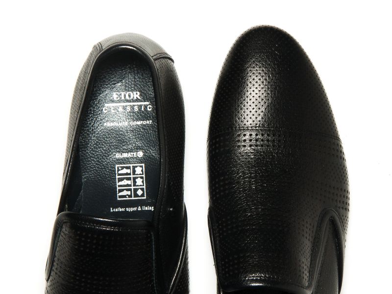 

Туфлі Etor 11504-1562 чорний, 41