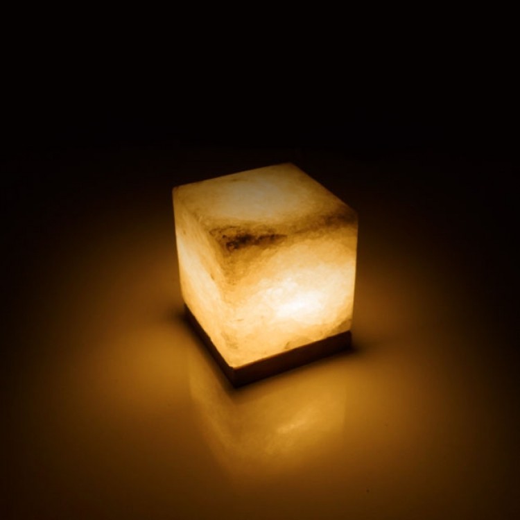 

Соляная лампа-ночник ручной работы BS SALTKEY CUBE, желтая (BS-SСу)
