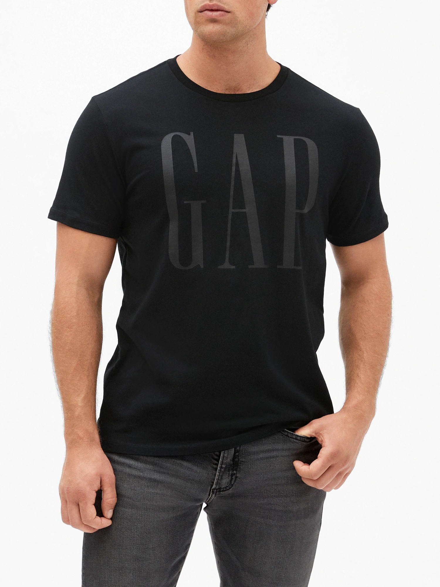 

Футболка мужская GAP art257574 (Черный, размер M)
