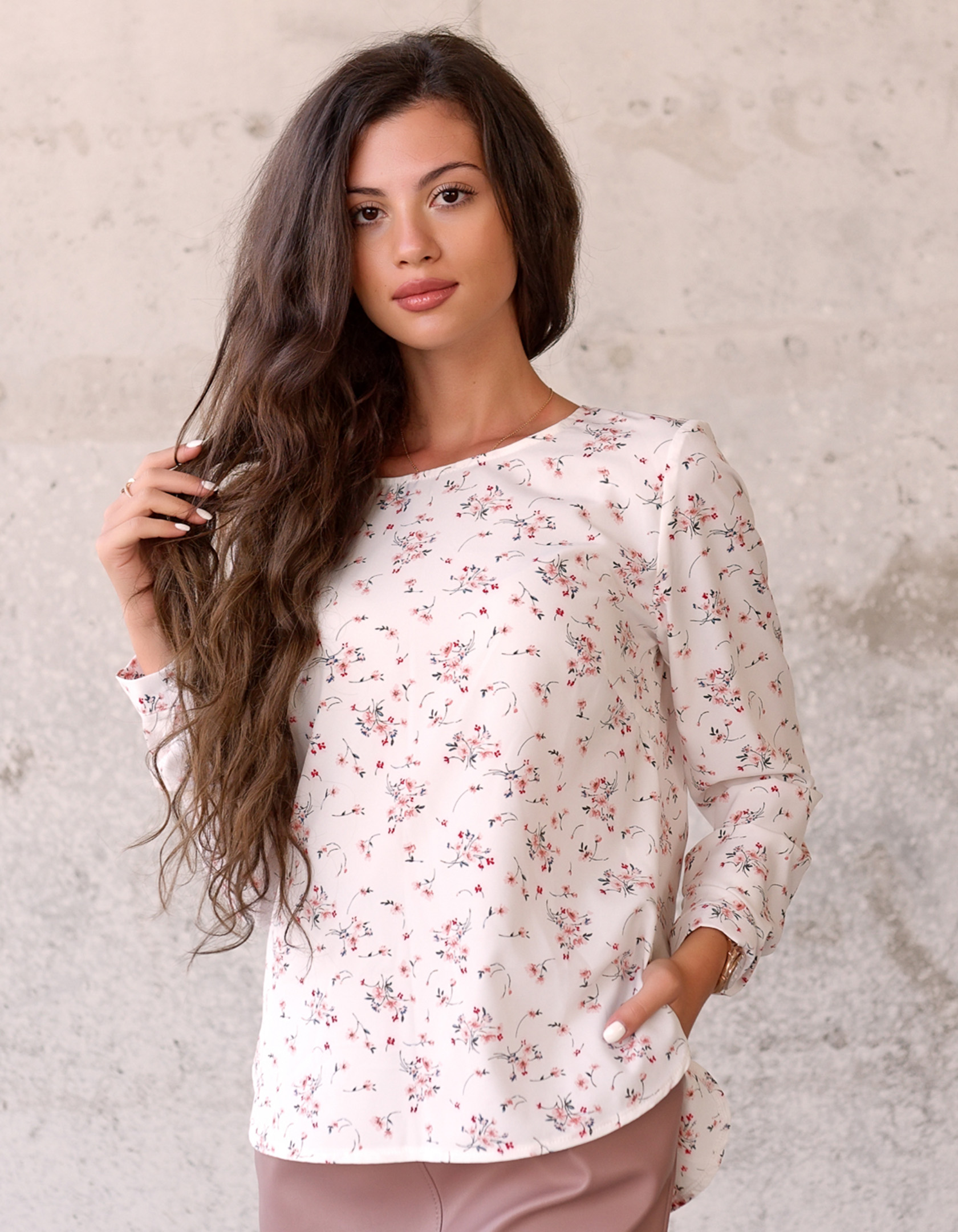 

Блуза деми Wear me женская классическая с длинным рукавом и принтом  Белый 2w/14/10F, Блуза деми Wear me женская классическая с длинным рукавом и принтом S Белый 2w/14/10F