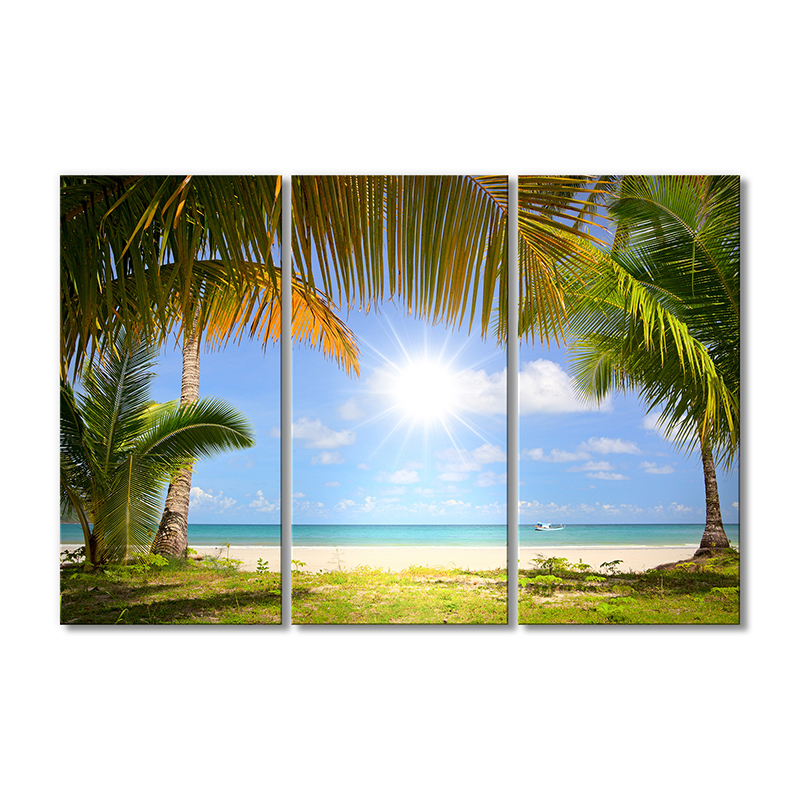 

Модульная картина Artel «Вид через пальмы на корабль в море, голубое небо и солнце» 3 модуля 60x90 см
