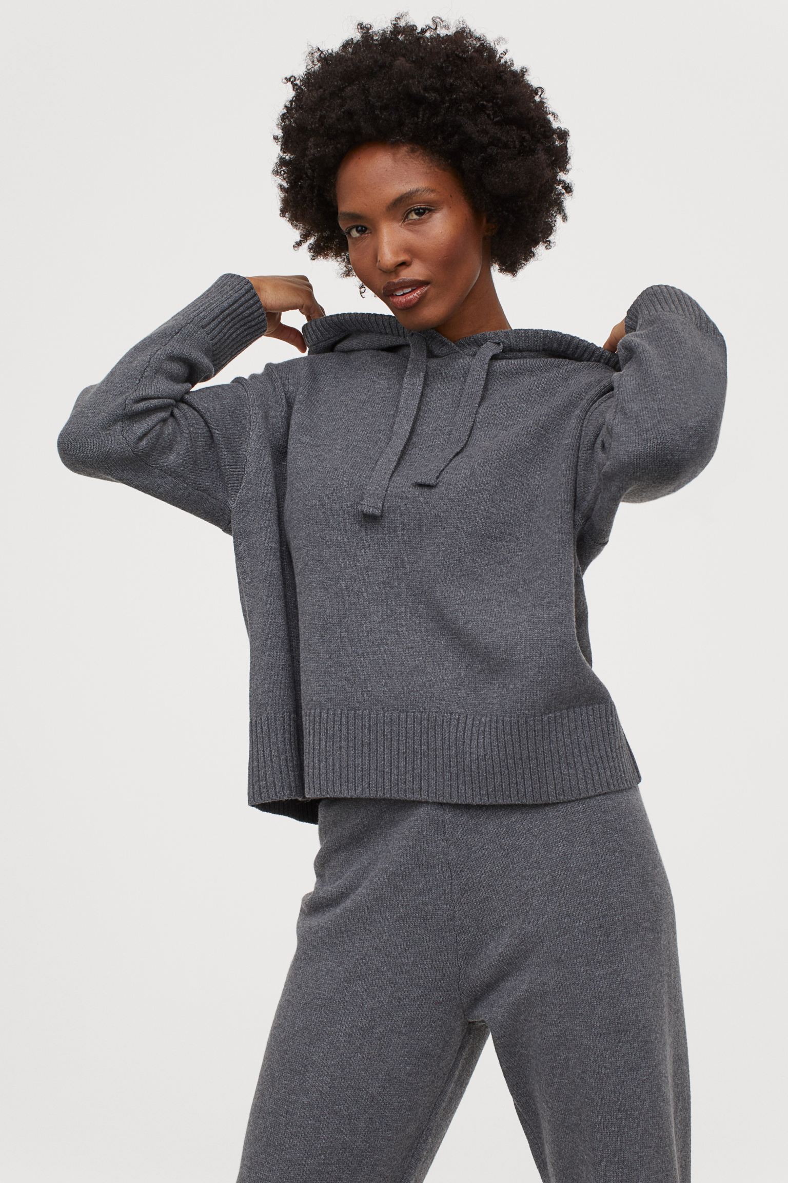 

Джемпер H&M M темно серый 10039099122