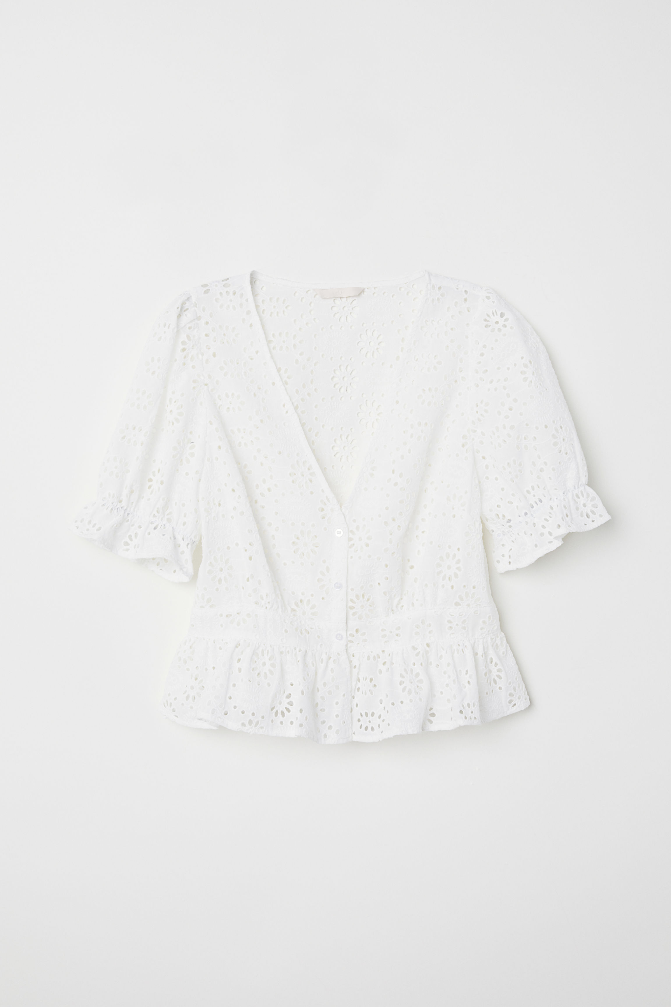 

Блуза H&M 0671668-02  белый, Блуза H&M 0671668-02 32 белый