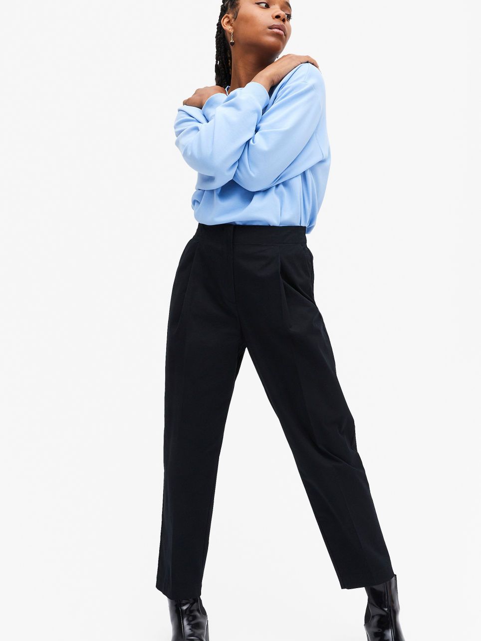 

Брюки Monki 6858871bar 46 Черные