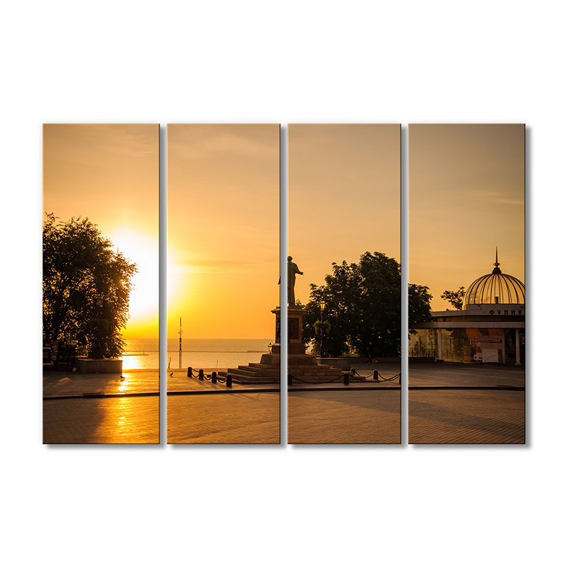 

Модульная картина Artel «Городская достопримечательность» 4 модуля 70x105 см