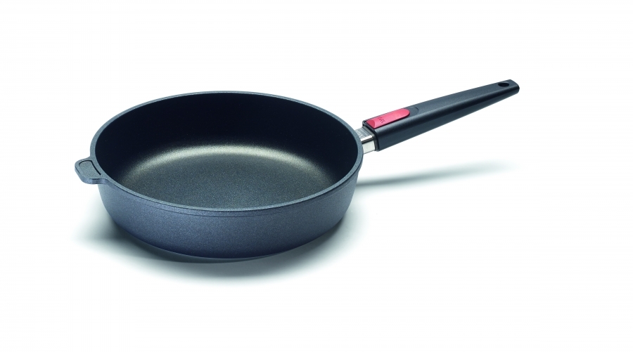 

Сотейник Woll Nowo titanium W1728N