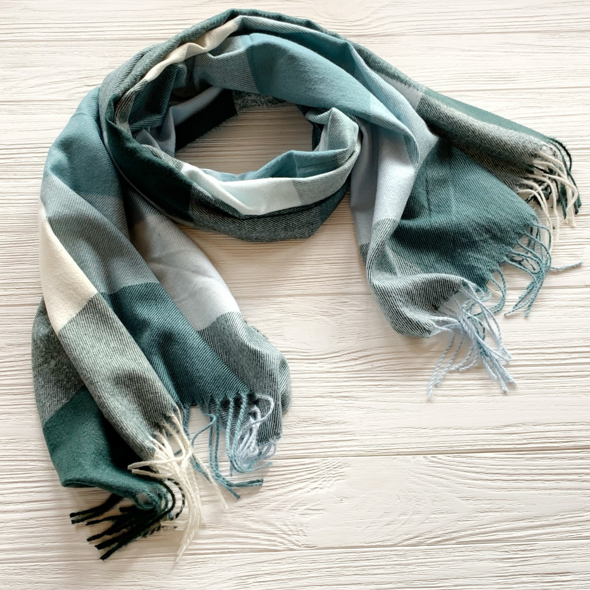 

Шарф в клетку Cashmere 180 см на 70 см бирюзовый 100371