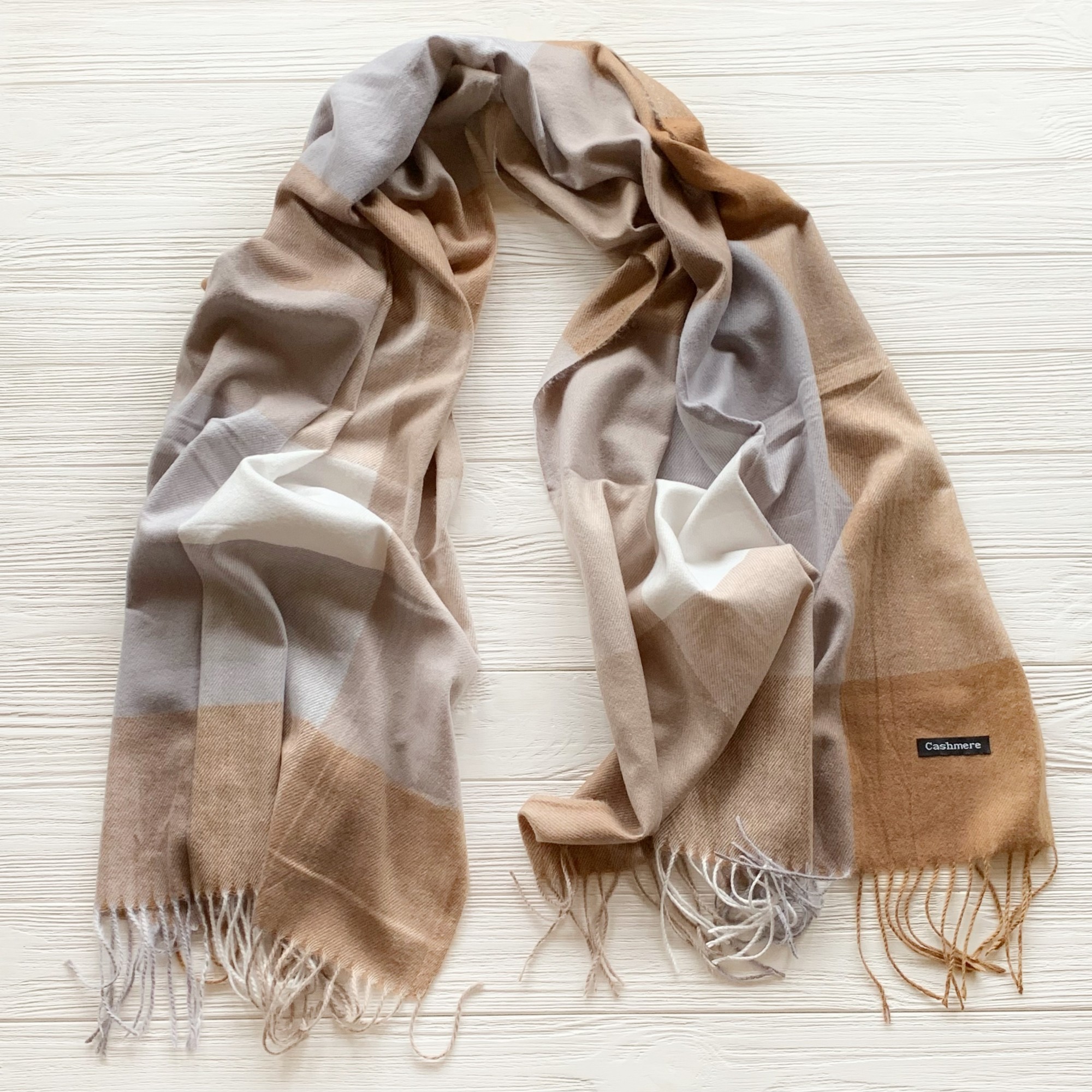 

Шарф в клетку Cashmere 180 см на 70 см коричневый 100367