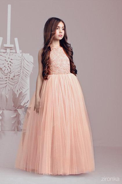 

Платье нарядное в пол для девочки Porcelian Dolls Зіронька 4074-1 персиковый 128