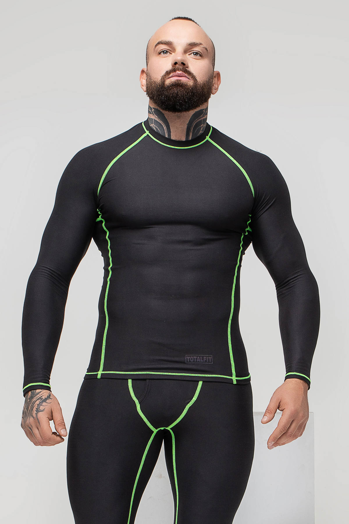 

Мужская термофутболка TOTALFIT CARPATHIAN TMR7-S10/Y29 3XL Черный