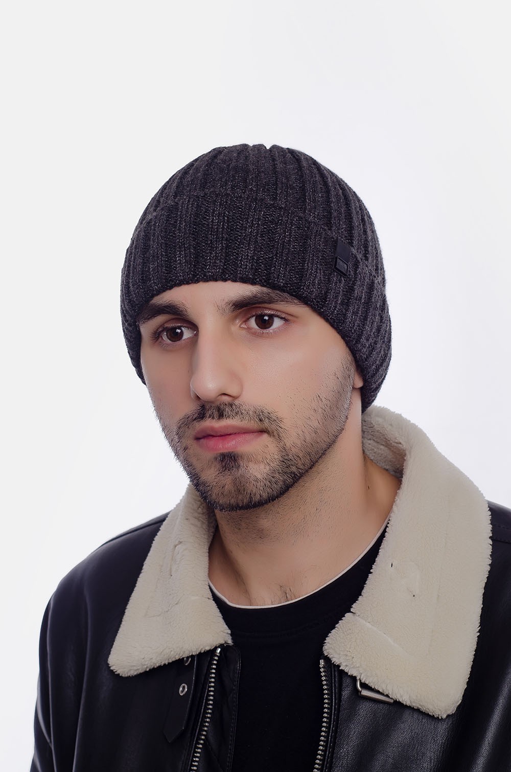 

Шапка чоловіча Візир Leks015