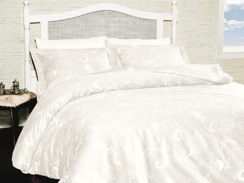 

Комплект постельного белья First Choice Satin Carmina Beyaz 160х220х2