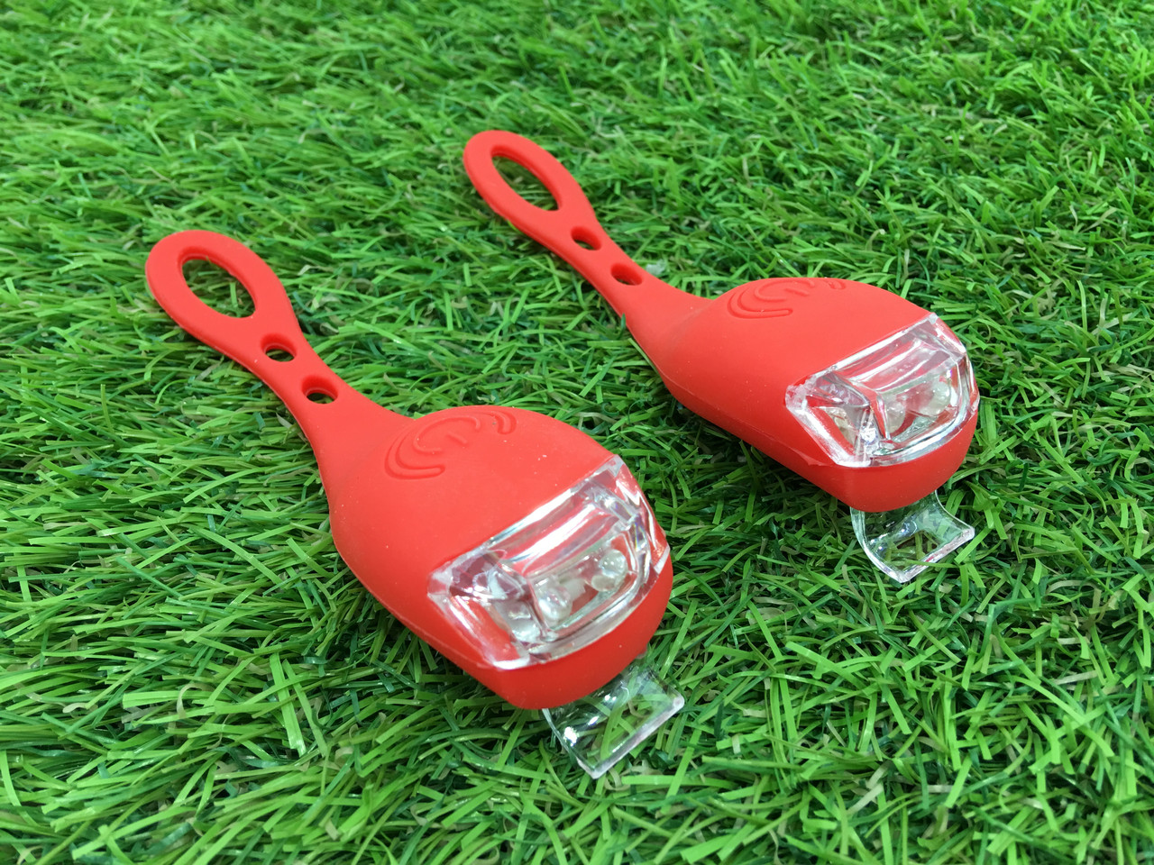 

Стоп велосипедный Lifetime LED Силикон малая 627 пара Красный SJ-10627