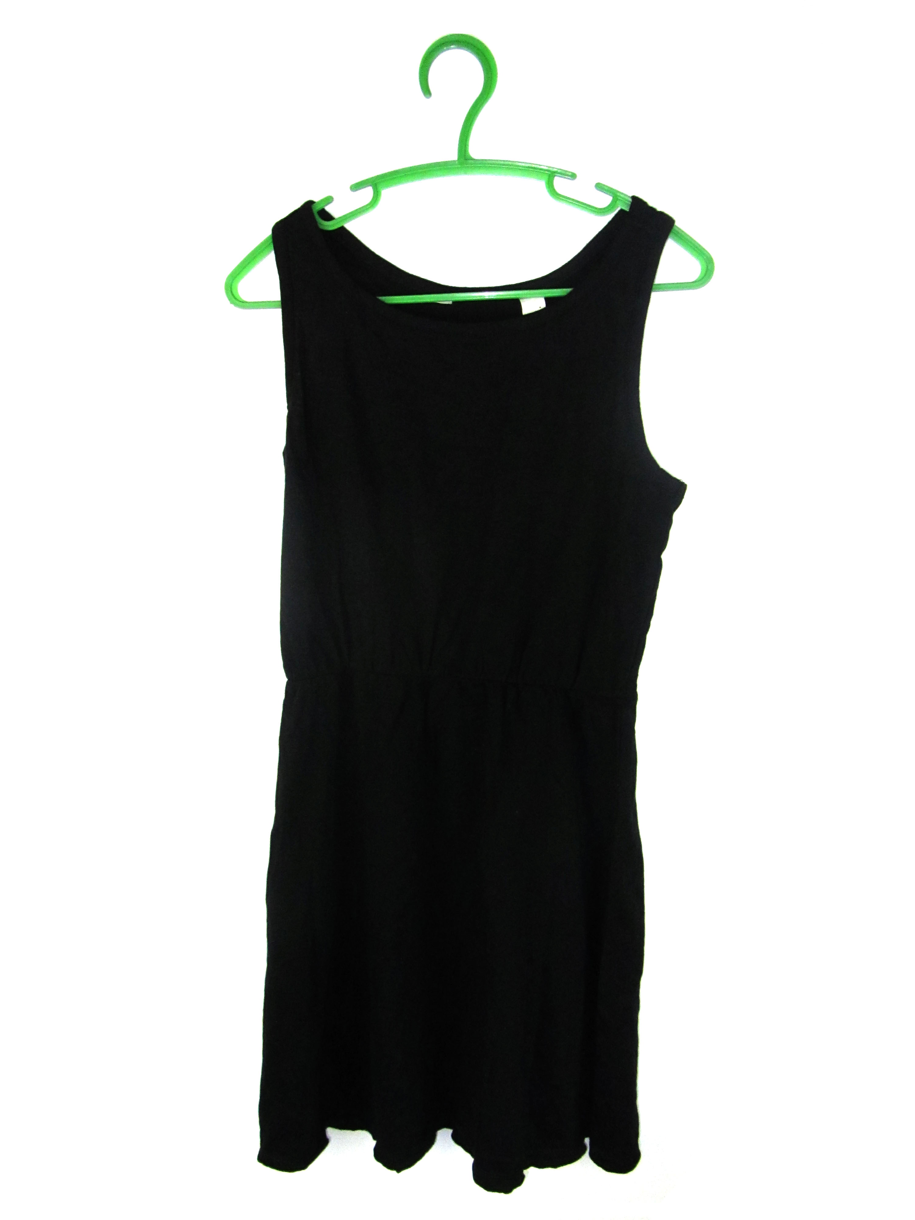 

Сарафан H&M 134 140см черный 1212124