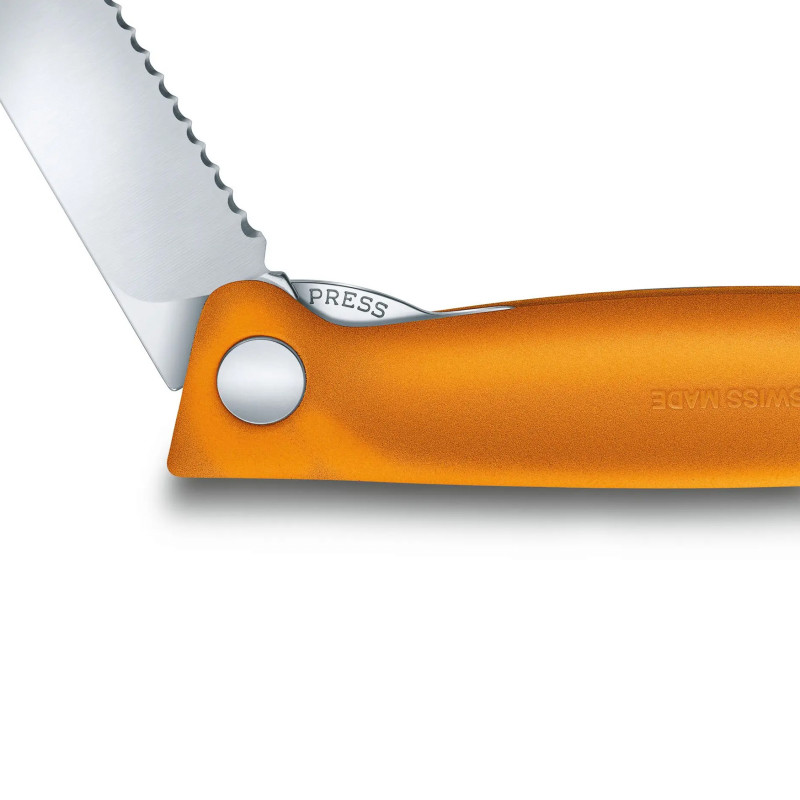 

Кухонный нож Victorinox SwissClassic Foldable Paring 11см закругл.нос, волн. с оранж. ручкой (блистер)