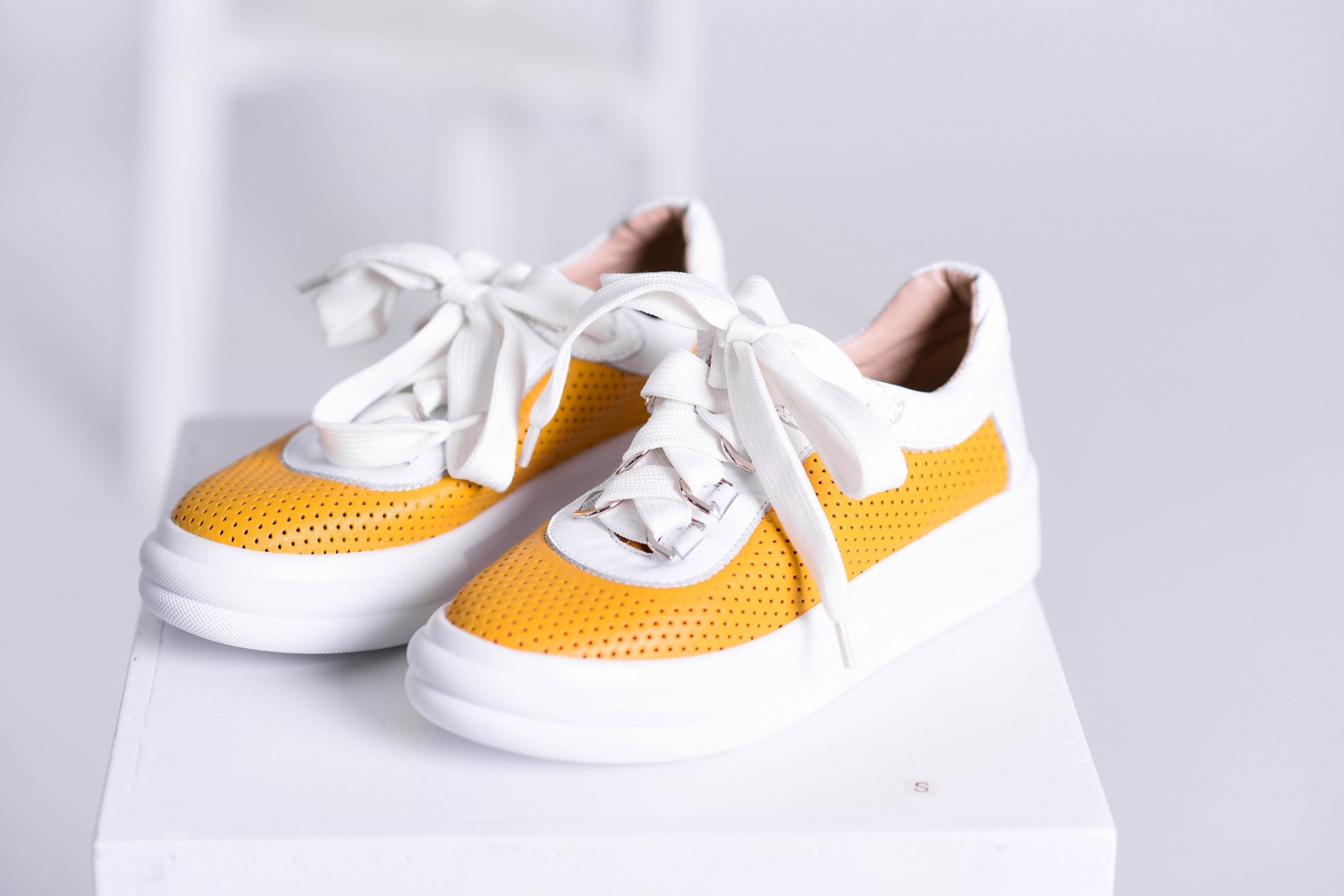 

Кеды Maya Shoes 2449 Желтые с белым 40р