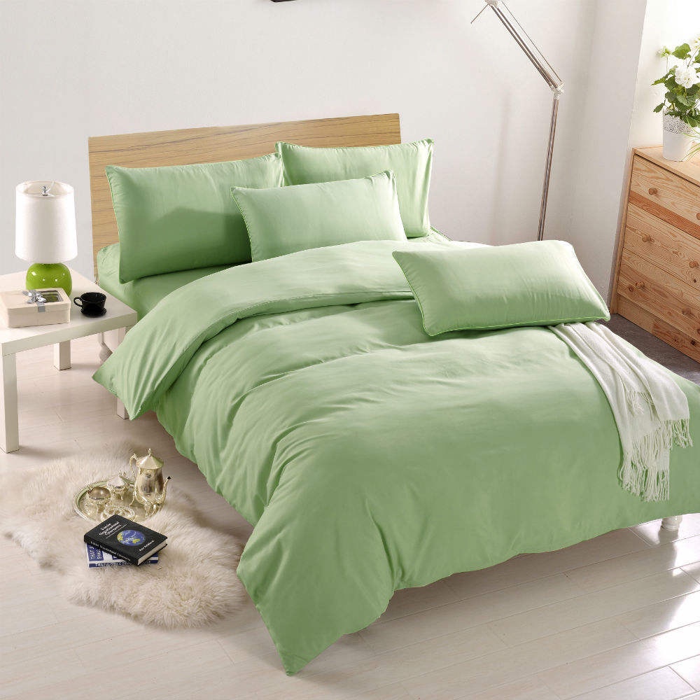 

Комплект постельного белья Наша Швейка Бязь Light green Евро 220 х 240 см