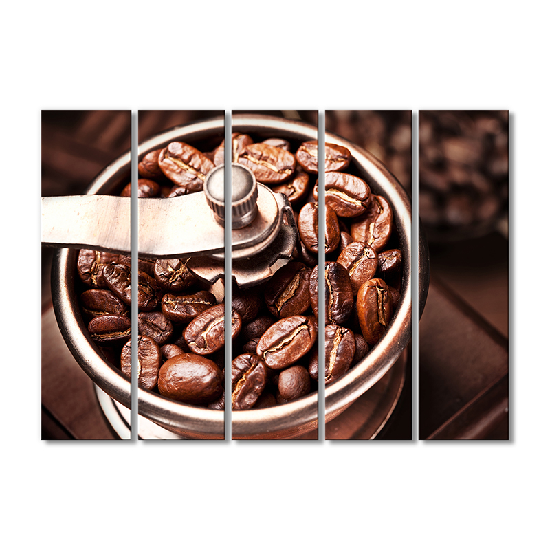 

Модульная картина Artel «Кофейные зерна в кофемолке» 5 модулей 90x135 см