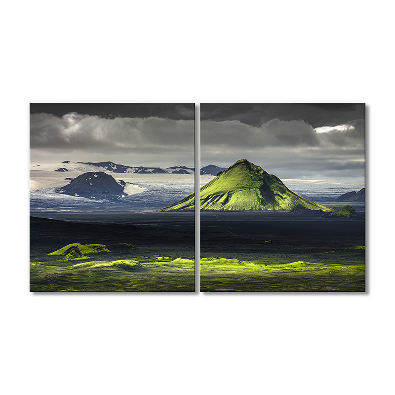 

Модульная картина Artel «Зеленая гора в Исландии» 2 модуля 80x120 см