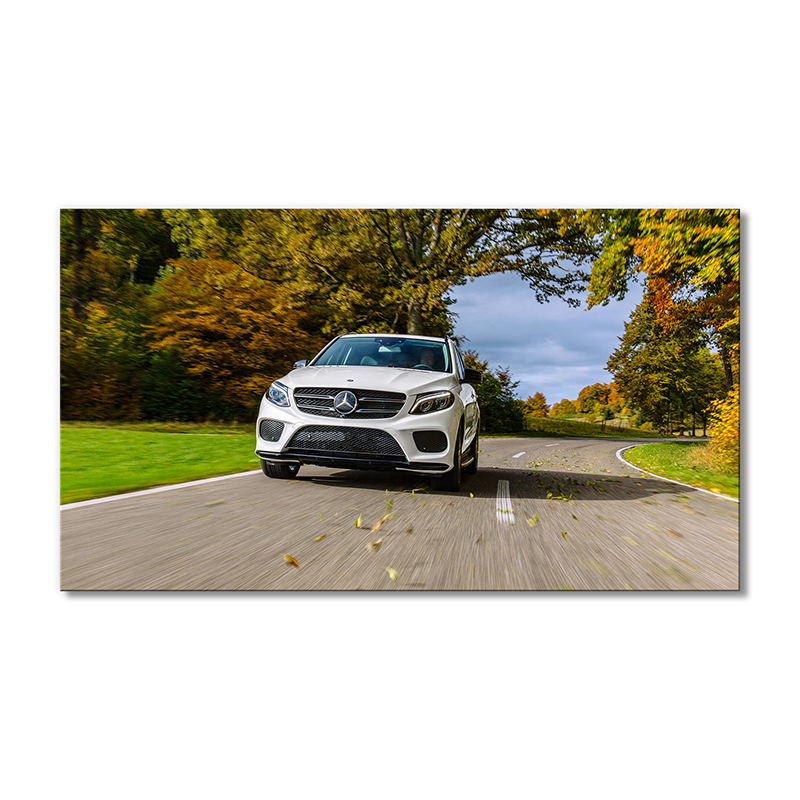 

Модульная картина Artel «Мерседес бенц GLE 450 2015» 1 модуль 80x120 см