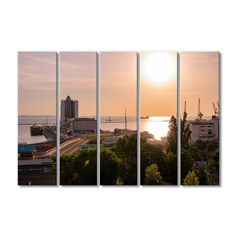 

Модульная картина Artel «Одесса. Морвокзал на рассвете» 5 модулей 120x180 см