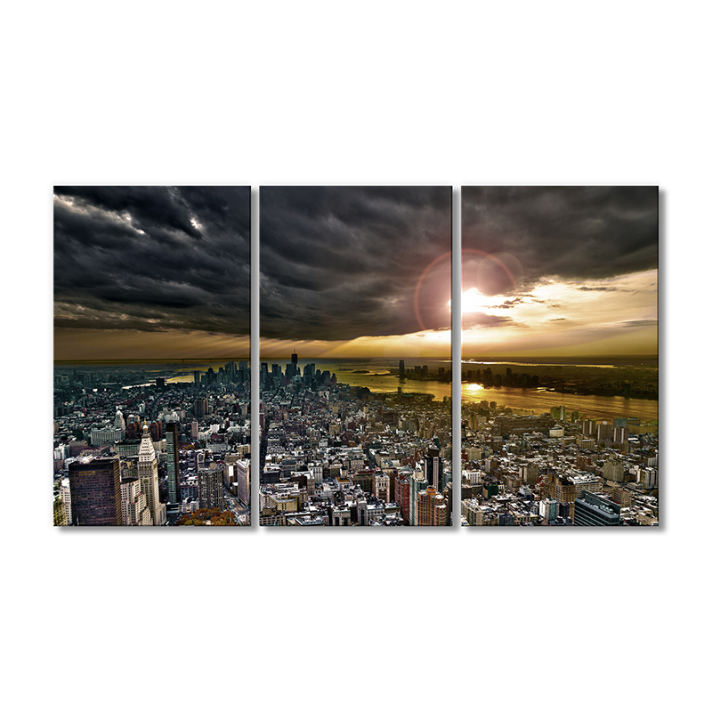 

Модульная картина Artel «Нью Йорк затянуло тучами» 3 модуля 120x180 см